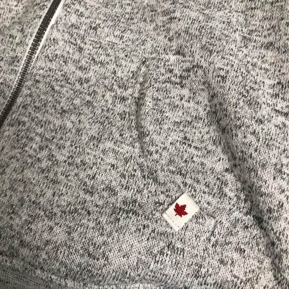 Canadiana Grey Canada Hoodie Women’s S Small NWT - Picture 9 of 9